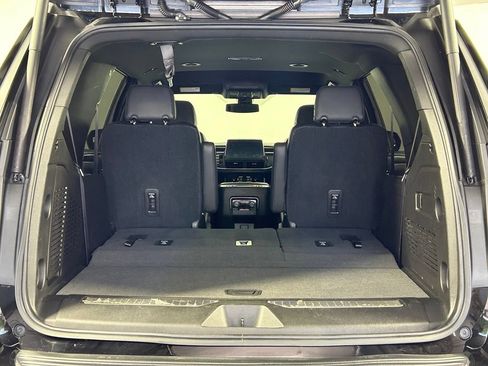Used 2021 Chevrolet Tahoe Z71 AWD/4WD image 15