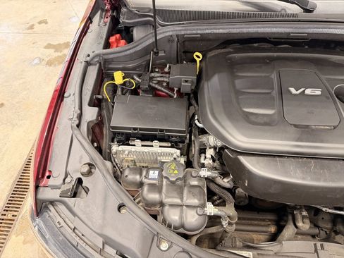 Used 2018 Jeep Grand Cherokee Limited image 43