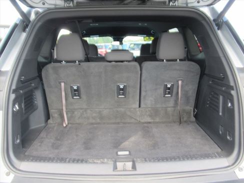 Used 2025 GMC Acadia Elevation image 33