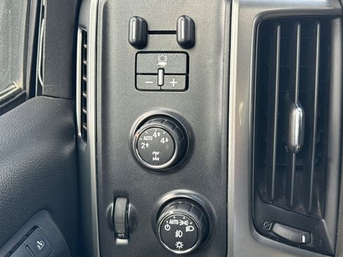 Used 2016 Chevrolet Silverado 1500 LTZ w/ LTZ Plus Package image 41