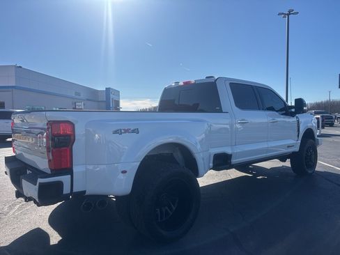 Used 2024 Ford F350 Limited image 6