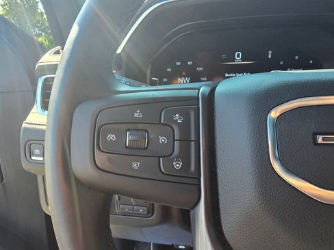 Used 2024 GMC Yukon Denali Ultimate AWD/4WD image 33