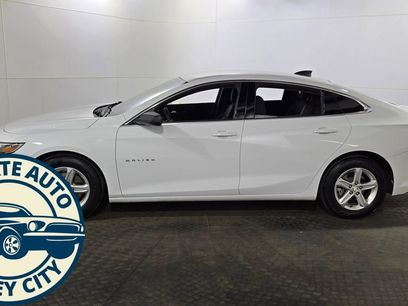 Used 2023 Chevrolet Malibu LS