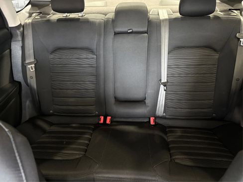 Used 2016 Ford Fusion SE image 15