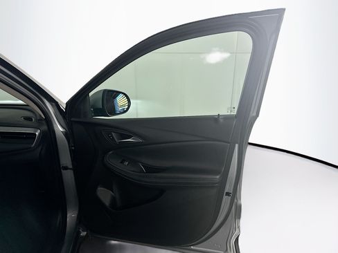 Used 2025 Buick Encore GX Preferred FWD image 29