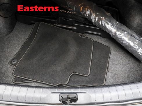 Used 2024 Nissan Altima 2.5 SV w/ SV Premium Package image 15