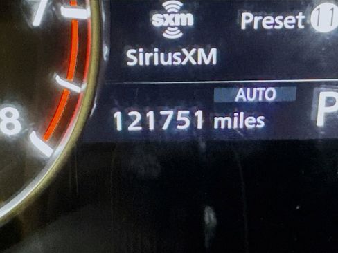 Used 2021 Nissan Rogue SV image 14