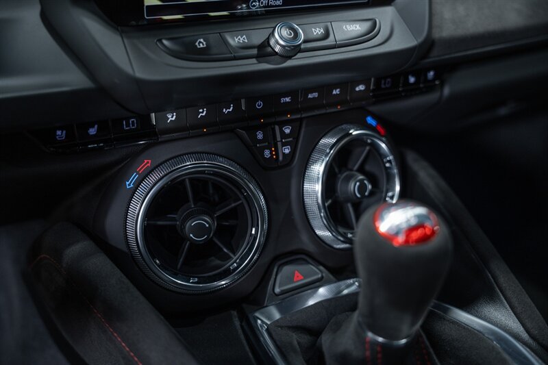 Used 2018 Chevrolet Camaro ZL1 RWD image 51