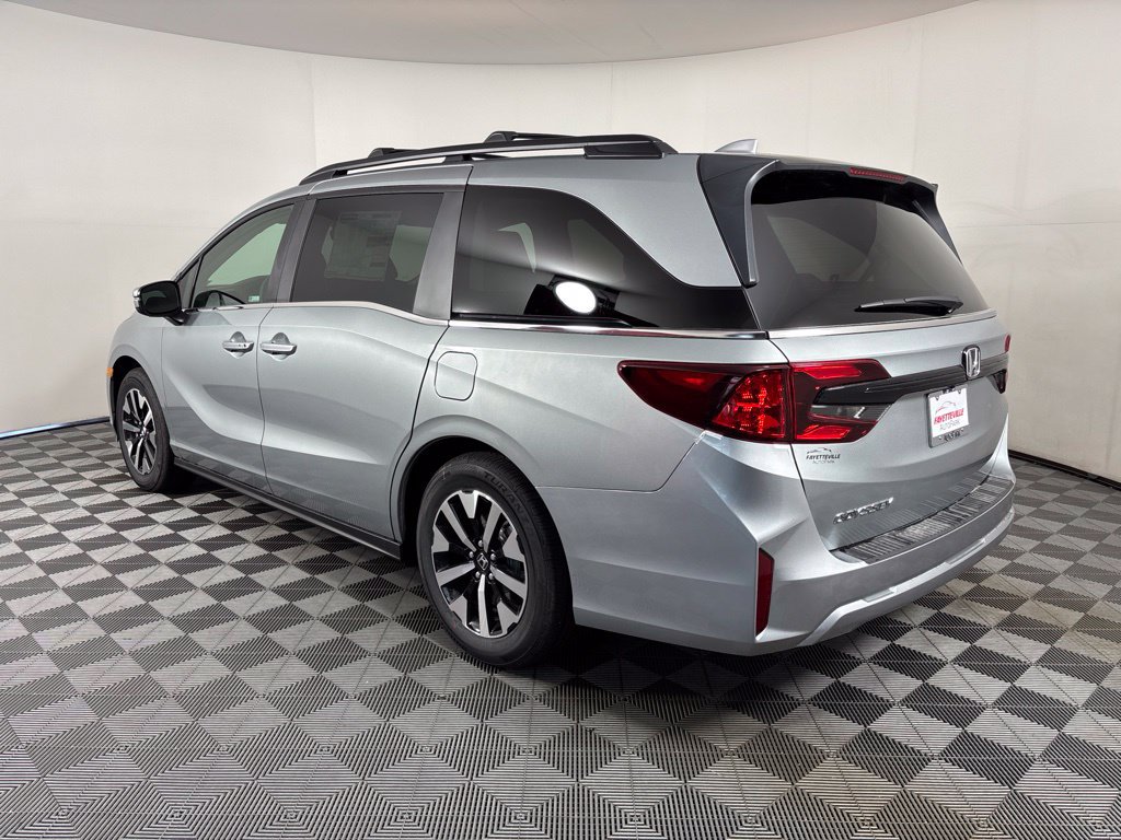 New 2026 Honda Odyssey EX-L image 3