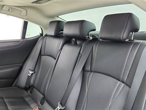 Used 2025 Lexus ES 350 Ultra Luxury image 29