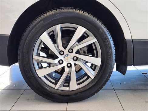 Used 2022 Chevrolet Equinox Premier image 15