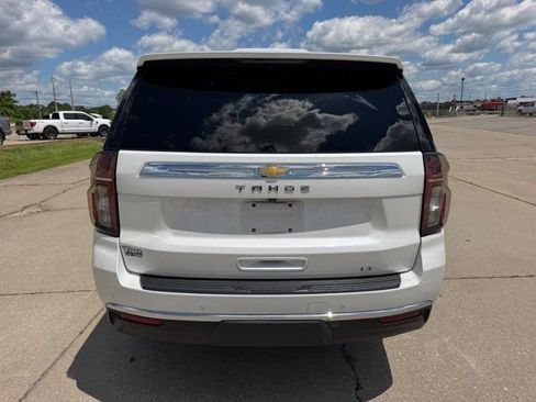 Used 2021 Chevrolet Tahoe LT w/ LT Signature Package AWD/4WD image 4