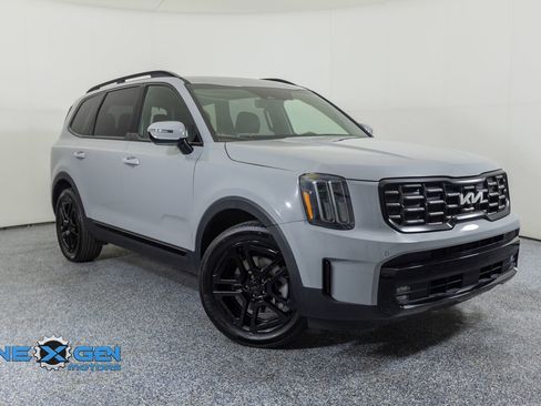 Used 2025 Kia Telluride SX Prestige X-Line AWD/4WD image 1