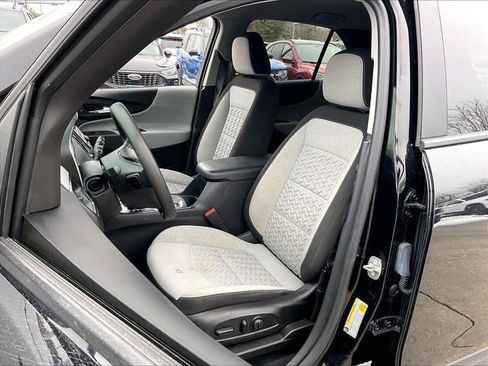 Used 2024 Chevrolet Equinox LS AWD/4WD image 9