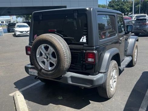 Used 2020 Jeep Wrangler Sport AWD/4WD image 3