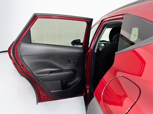 Used 2024 Hyundai Kona SEL AWD/4WD image 25