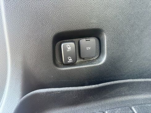 Used 2019 Ford Explorer Limited w/ Class III Trailer Tow Package image 23