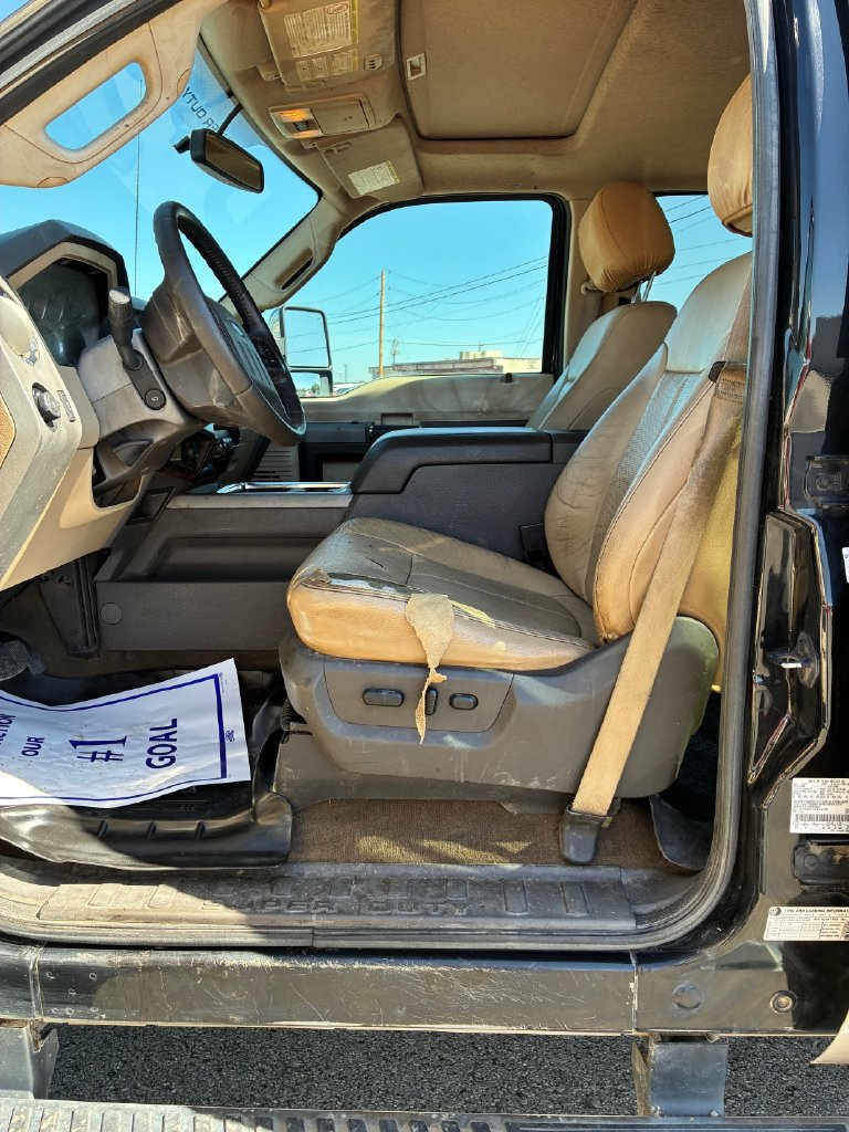 Used 2012 Ford F250 Lariat w/ Lariat Ultimate Pkg AWD/4WD image 16