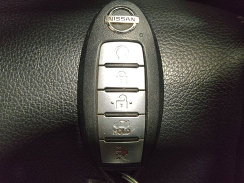 Used 2020 Nissan Altima 2.5 SR FWD image 32