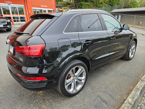 Used 2016 Audi Q3 2.0T Prestige w/ Prestige Package image 5