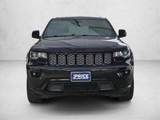 Used 2018 Jeep Grand Cherokee Altitude video 2