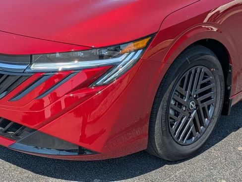 New 2026 Nissan Sentra SV w/ SV Convenience Package FWD image 9