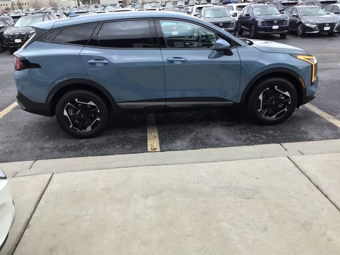 New 2026 Kia Sportage S image 6