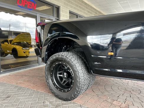 Used 2013 RAM 3500 Tradesman w/ Chrome Appearance Group AWD/4WD image 19