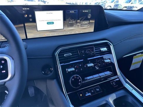 New 2026 Nissan Armada Platinum image 24