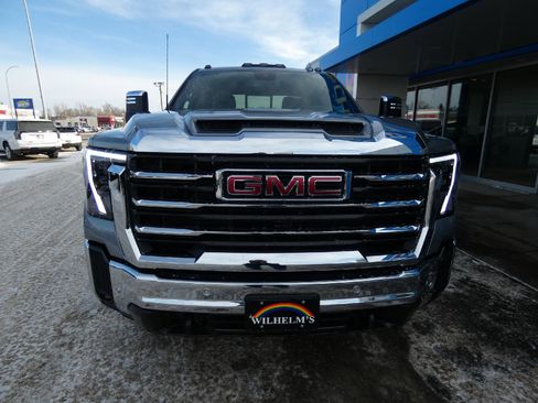 New 2026 GMC Sierra 2500 SLT w/ SLT Premium Package image 5