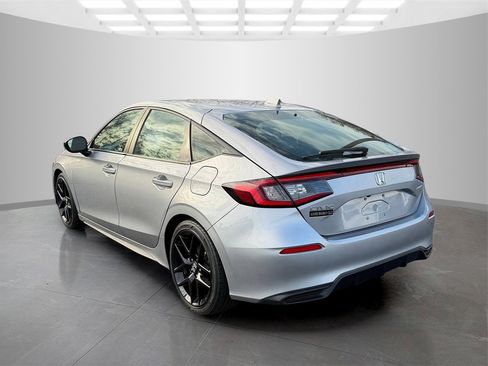 Used 2024 Honda Civic Sport image 4
