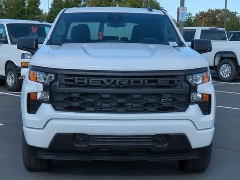 New 2026 Chevrolet Silverado 1500 Custom w/ LPO, Dark Essentials Package image 8