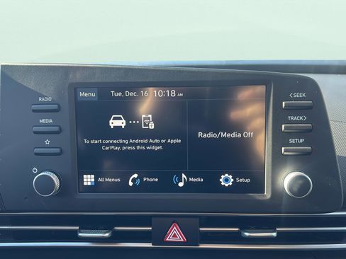 New 2026 Hyundai Elantra SE image 15