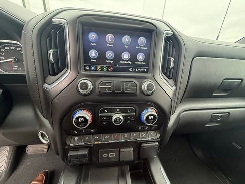 Used 2023 GMC Sierra 2500 AT4 w/ AT4 Premium Plus Package AWD/4WD image 38