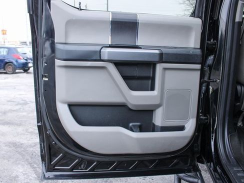 Used 2018 Ford F150 XLT image 27