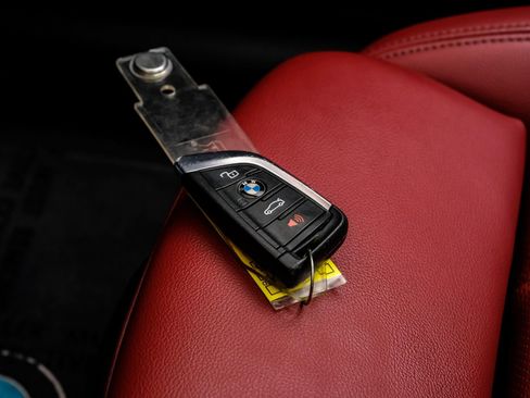 Used 2023 BMW 330i xDrive Sedan w/ M Sport Package image 61