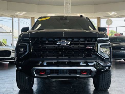 Used 2025 Chevrolet Tahoe Z71 AWD/4WD image 17