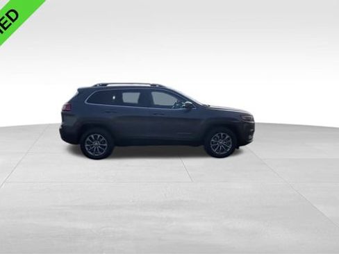 Used 2019 Jeep Cherokee Latitude Plus w/ Cold Weather Group image 10