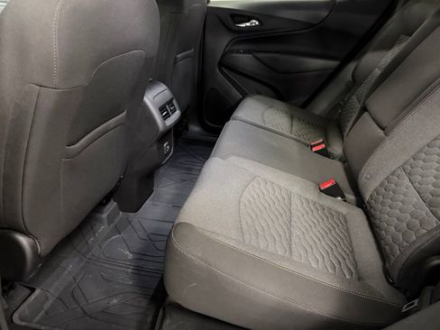 Used 2021 Chevrolet Equinox LT image 21