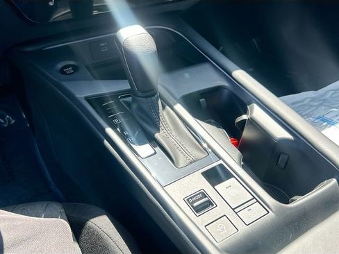 New 2026 Nissan Sentra SV w/ SV Convenience Package FWD image 12