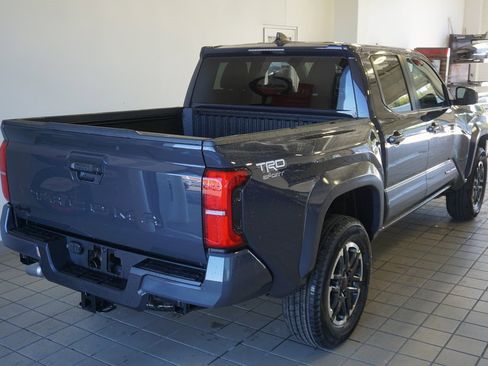 New 2025 Toyota Tacoma TRD Sport image 12