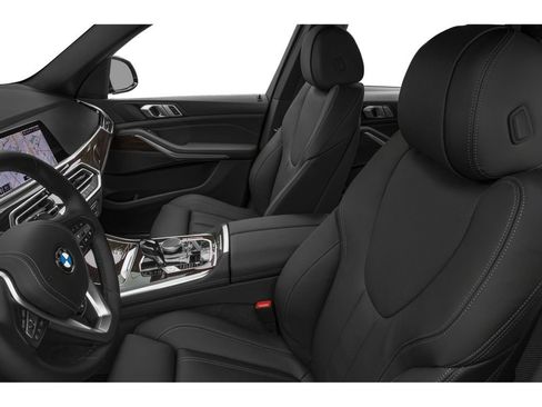 Used 2022 BMW X5 xDrive40i w/ M Sport Package AWD/4WD image 8