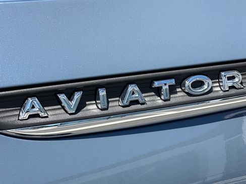 New 2026 Lincoln Aviator AWD image 27