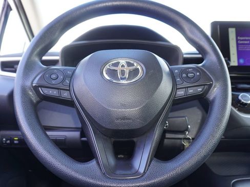 Certified 2025 Toyota Corolla LE image 19