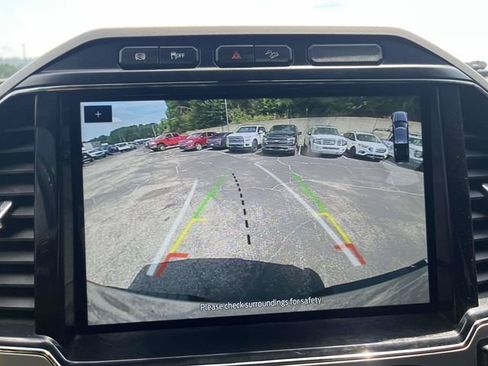 Used 2022 Ford F250 Lariat w/ Lariat Value Package AWD/4WD image 30