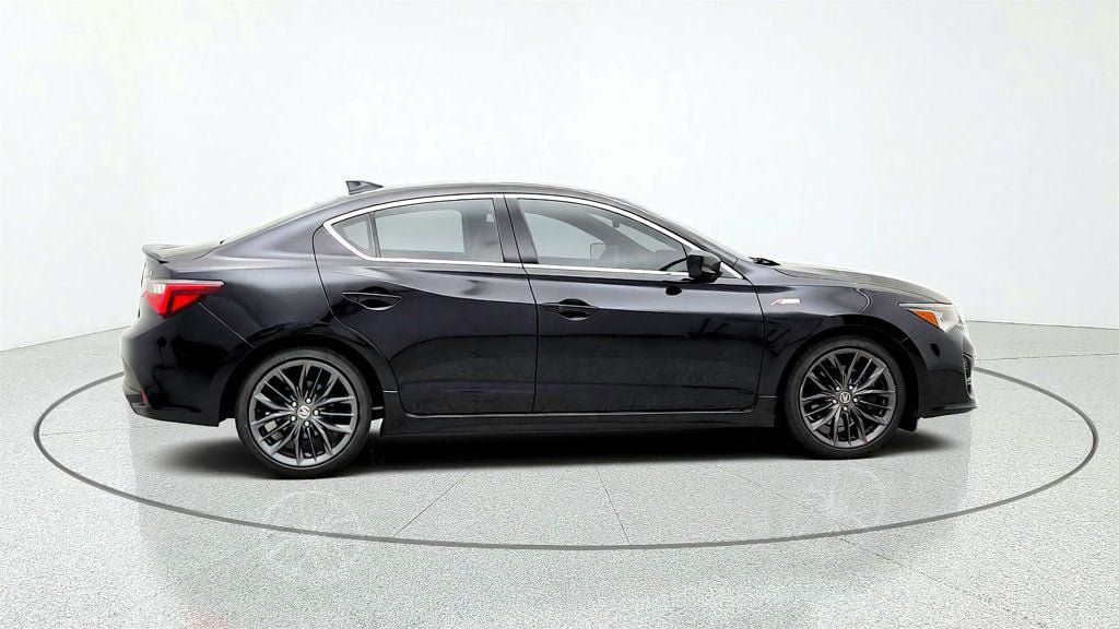 Used 2020 Acura ILX w/ Technology Plus & A-SPEC FWD image 4