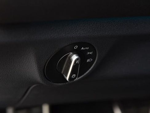 Used 2024 Volkswagen Jetta GLI Autobahn FWD image 11