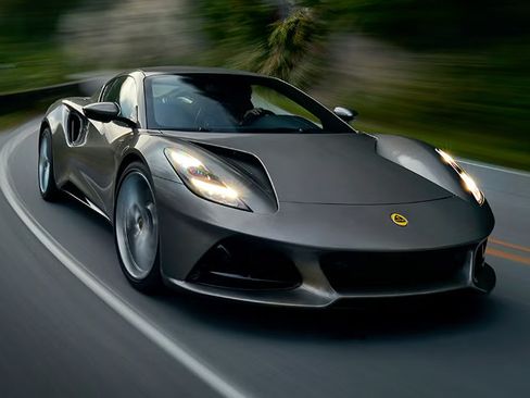 Used 2025 Lotus Emira RWD image 26