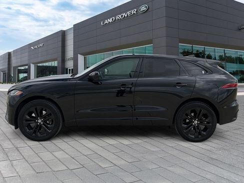 New 2025 Jaguar F-PACE R-Dynamic S AWD/4WD image 2