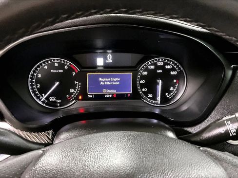 Used 2022 Cadillac XT4 Sport w/ Enhanced Visibility Package FWD image 26